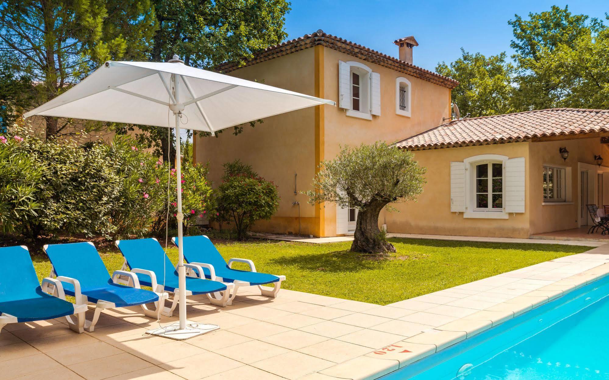 Lagrange Vacances Domaine De Fayence Luaran gambar